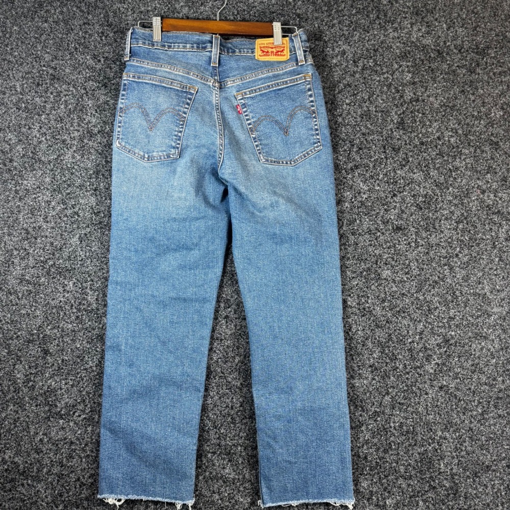 Levis Wedgie Straight Jeans Womens 29 Medium Wash Blue High Rise Raw Hem Denim - Picture 2 of 9
